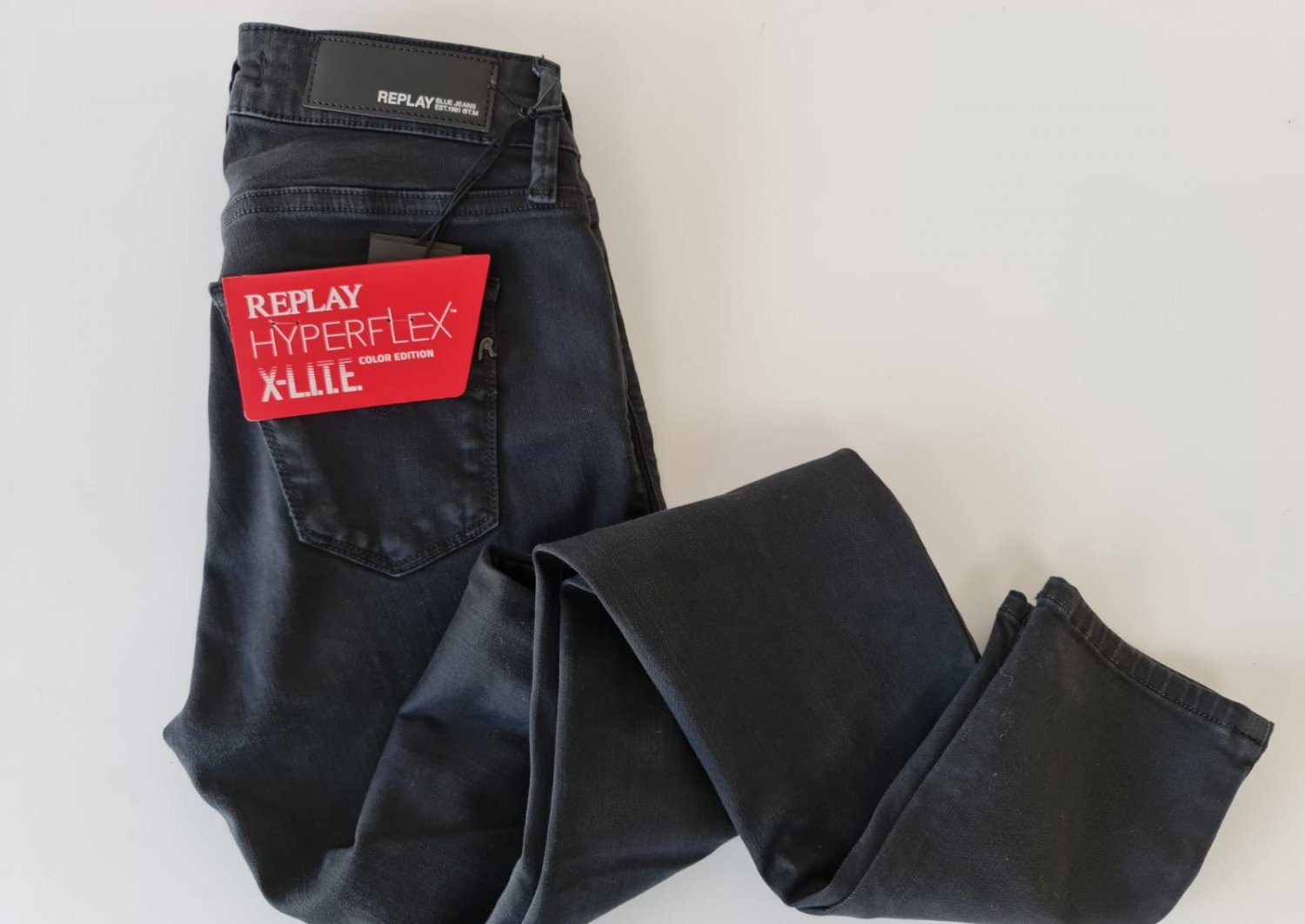 náhled Módní jeans Replay WHW689