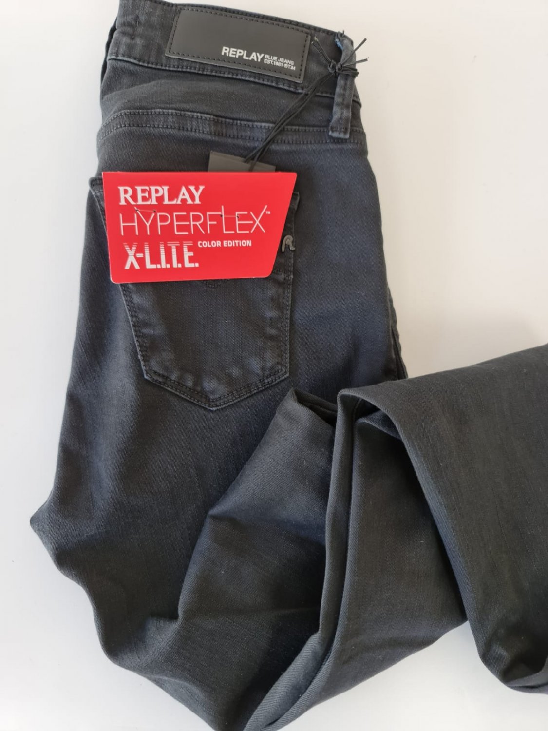 náhled Módní jeans Replay WHW689