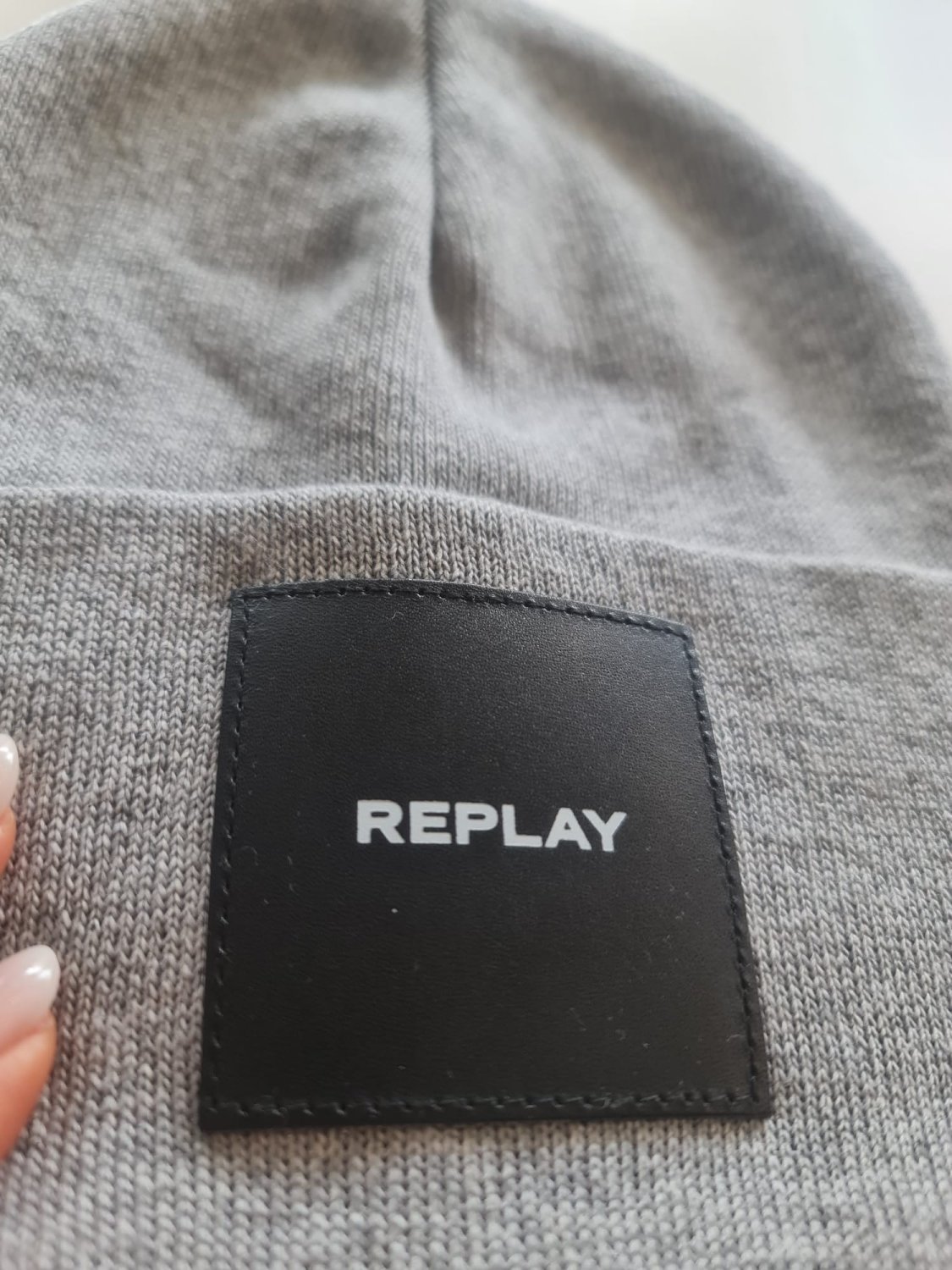náhled Módní čepice Replay AX4167