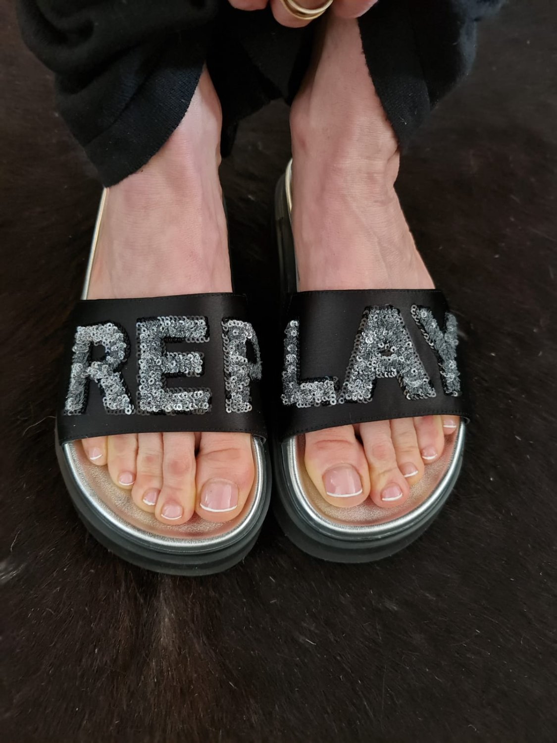 náhled Dámské módní nazouváky Replay GWF81