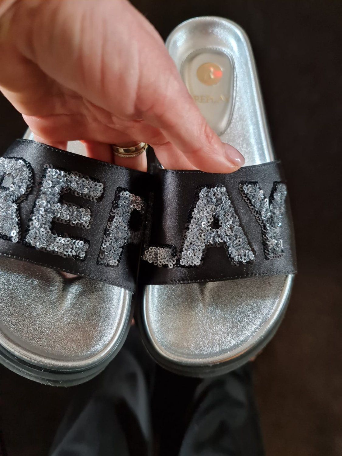 náhled Dámské módní nazouváky Replay GWF81