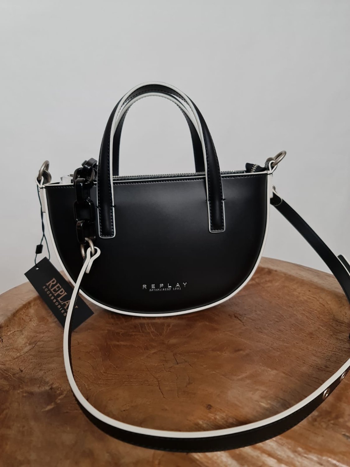 náhled Módní kabelka Replay FW3102