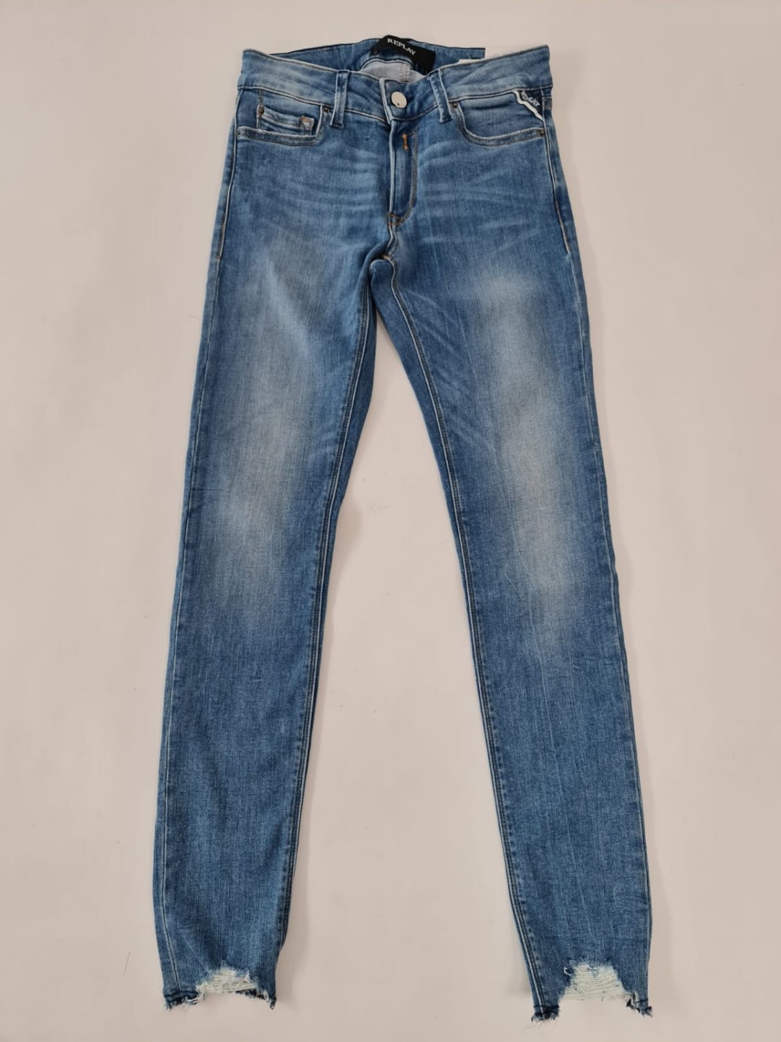 náhled Módní jeans Replay WH689E