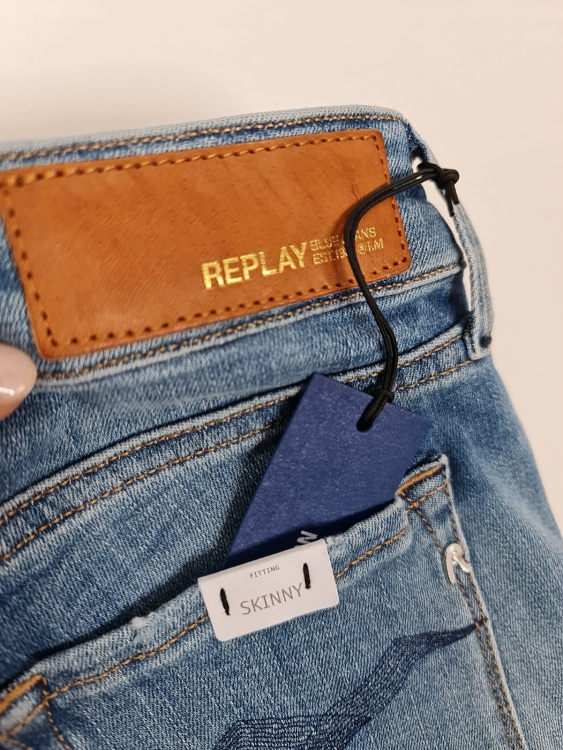 náhled Módní jeans Replay WH689E