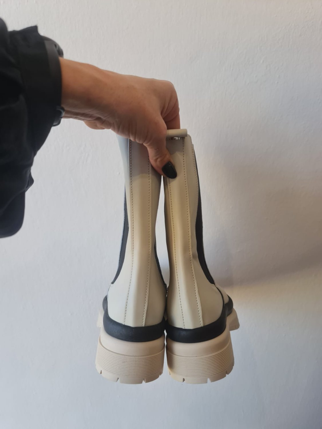 náhled Módní obuv Rinascimento - CAL0006470003