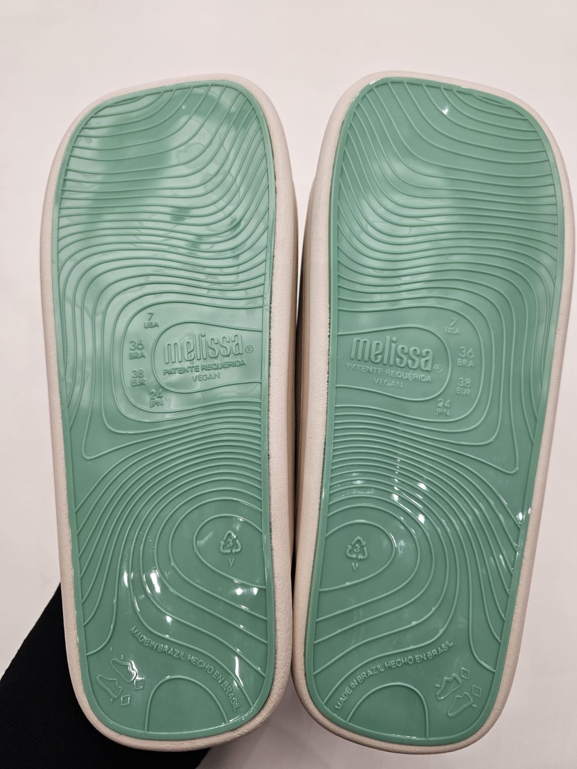 náhled Módní obuv Melissa M33790