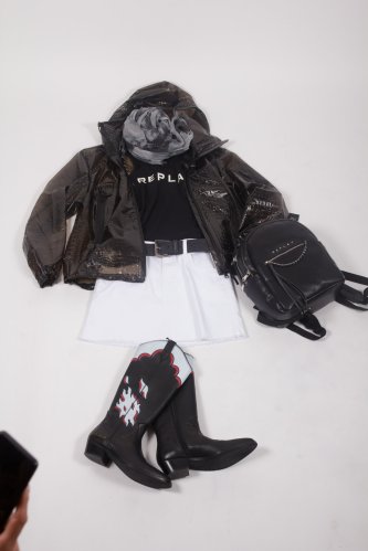 detail Dámský módní opasek Replay