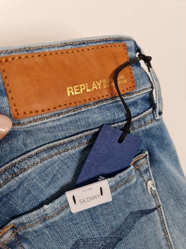 detail Módní jeans Replay WH689E