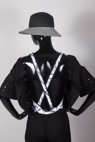 detail Dámský plážový overal Karl Lagerfeld