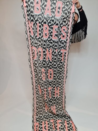 detail Módní šála Marc Aurel 9373 61228