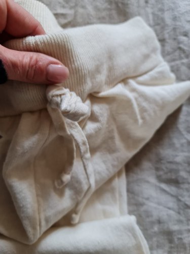 detail Módní kalhoty Rinascimento CFM0010197003