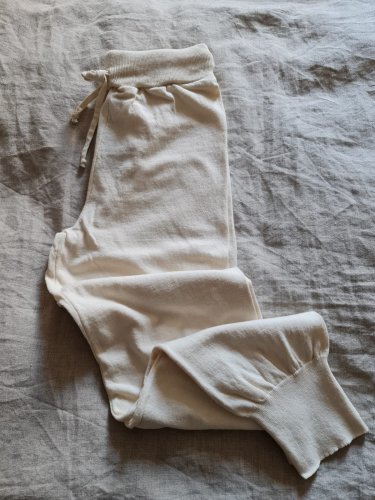 detail Módní kalhoty Rinascimento CFM0010197003