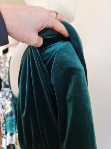 detail Módní šaty Rinscimento CFC0106681003