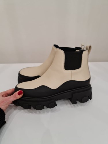 detail Módní obuv Liviana Conti A1WC30