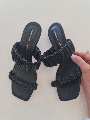 detail Módní sandály Liviana Conti A2SC07