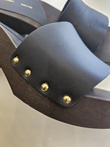 detail Módní dřeváky Liviana Conti A3SC96