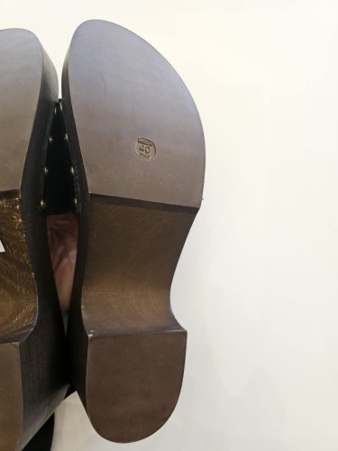 detail Módní dřeváky Liviana Conti A3SC96