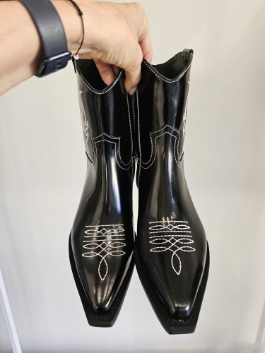 detail Módní obuv Liviana Conti A3WC33