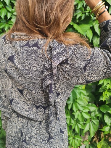 detail Módní šaty Replay W9785